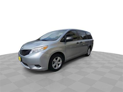 2012 Toyota Sienna LE
