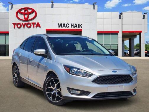 Ingot Silver 2018 Ford Focus SEL