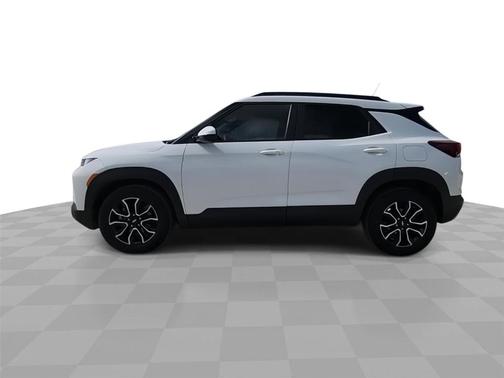 Summit White 2023 Chevrolet Trailblazer ACTIV