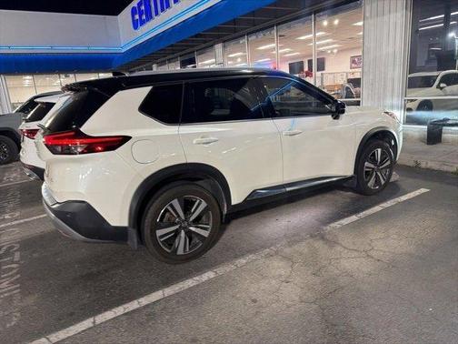 2021 Nissan Rogue SL