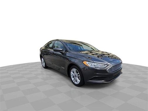 2018 Ford Fusion Hybrid SE