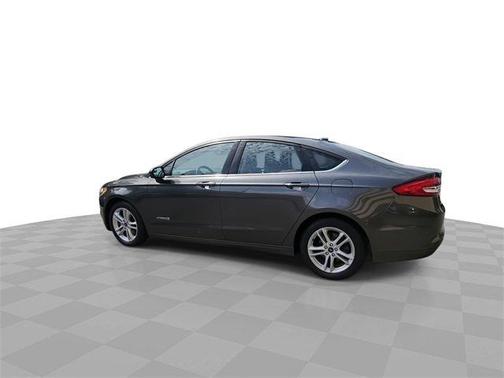 2018 Ford Fusion Hybrid SE