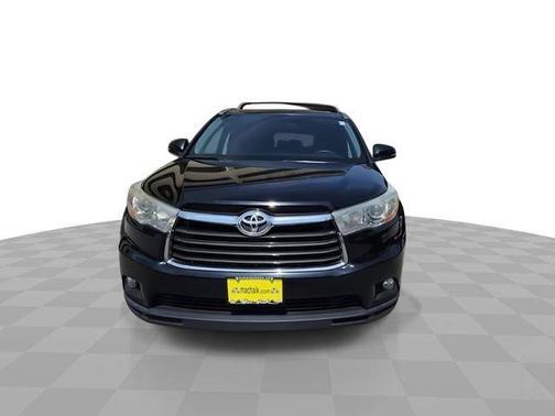 Black 2014 Toyota Highlander XLE
