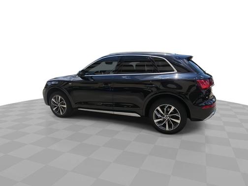 2023 Audi Q5 45 S line quattro Premium