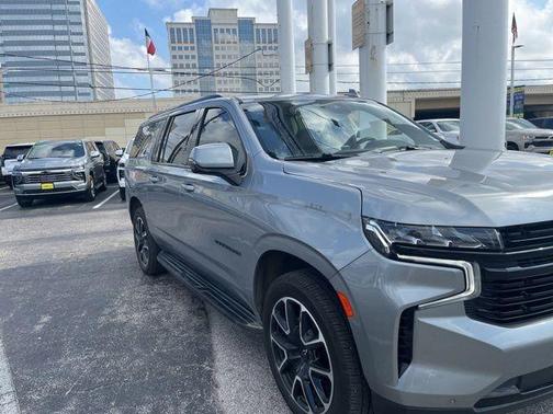 Sterling Gray Metallic 2023 Chevrolet Suburban RST