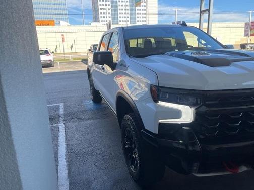 2024 Chevrolet Silverado 1500 ZR2