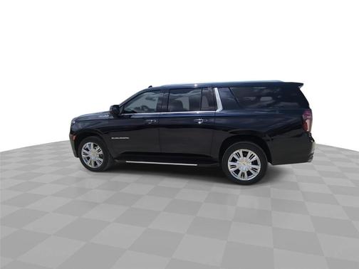 Midnight Blue Metallic 2023 Chevrolet Suburban High Country