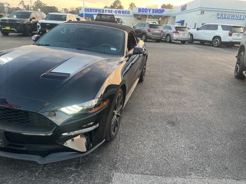2020 Ford Mustang EcoBoost Premium