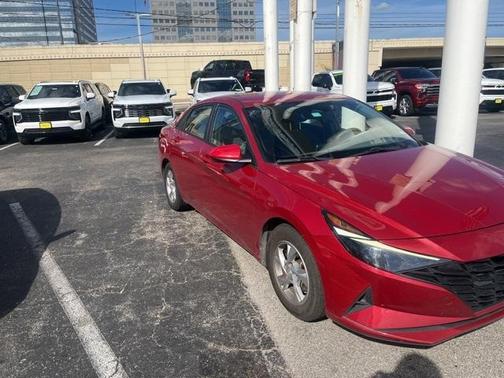 2021 Hyundai ELANTRA SE