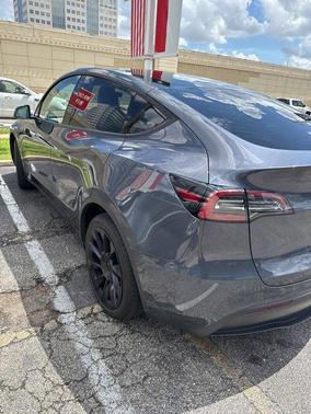 2022 Tesla Model Y Long Range