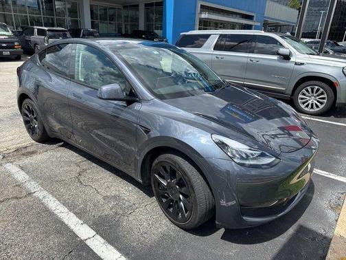 2022 Tesla Model Y Long Range