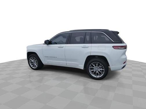 Bright White Clearcoat 2025 Jeep Grand Cherokee Summit
