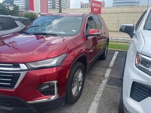 2023 Chevrolet Traverse LT Leather