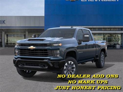 2025 Chevrolet Silverado 2500 Custom