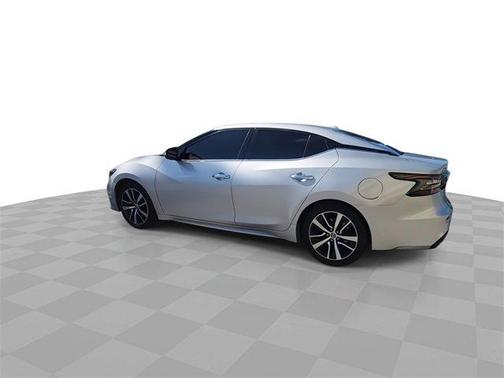 2021 Nissan Maxima SV