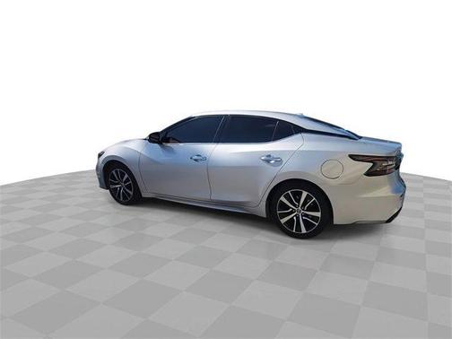 2021 Nissan Maxima SV