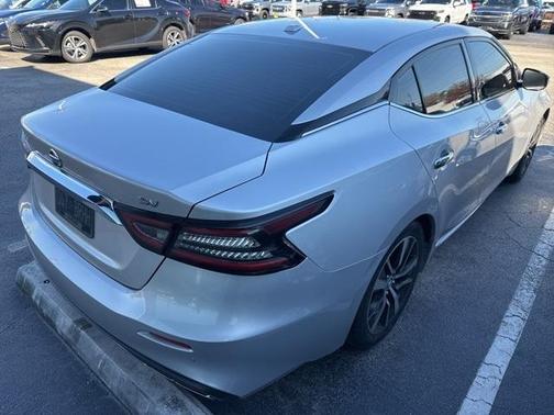 2021 Nissan Maxima SV