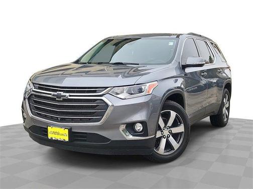 2020 Chevrolet Traverse LT Leather