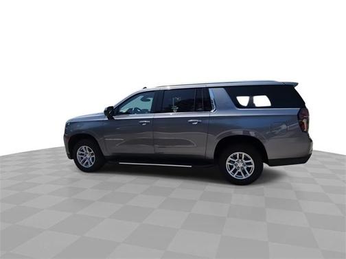 2021 Chevrolet Suburban LT
