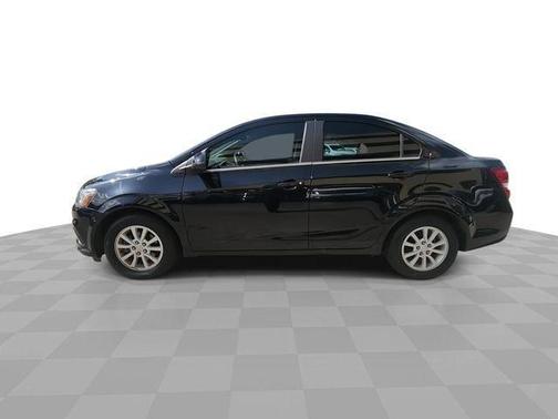 Mosaic Black Metallic 2019 Chevrolet Sonic LT