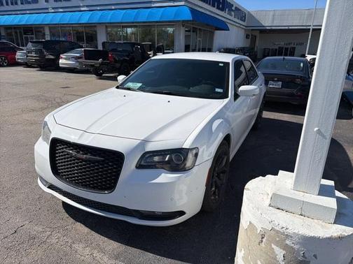 2021 Chrysler 300 S