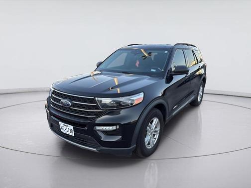 Agate Black 2023 Ford Explorer XLT