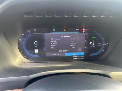 2023 Volvo XC90 Recharge Plug-In Hybrid T8 Plus 6 Passenger