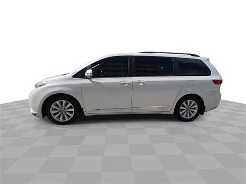 2016 Toyota Sienna Limited Premium