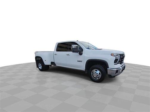 2024 Chevrolet Silverado 3500 LTZ