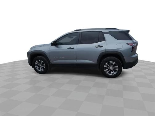 Sterling Gray Metallic 2025 Chevrolet Equinox LT