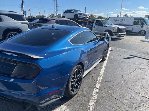 2022 Ford Mustang EcoBoost Premium