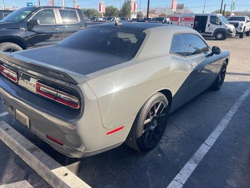 2017 Dodge Challenger R/T