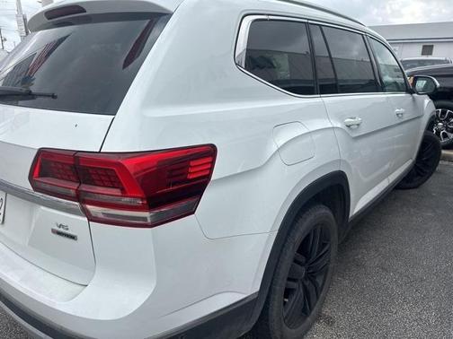 2019 Volkswagen Atlas 3.6L SEL Premium