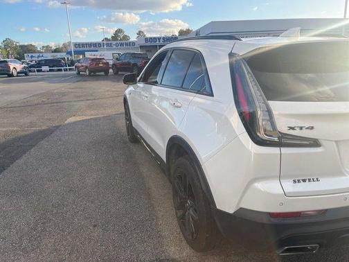 2023 Cadillac XT4 Sport
