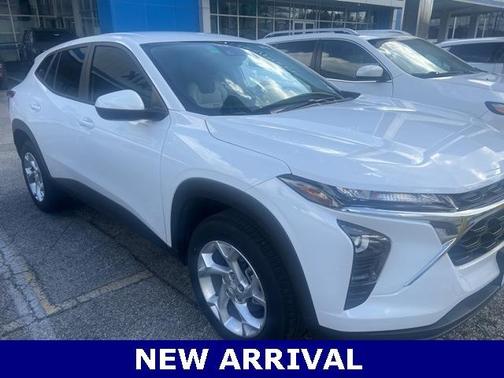 2024 Chevrolet Trax LS