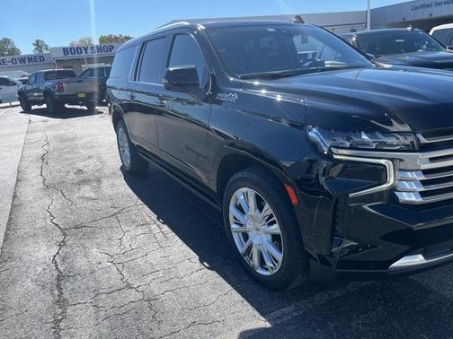 2021 Chevrolet Suburban High Country