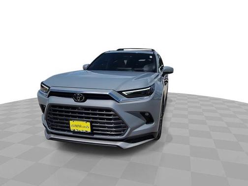 Cement 2026 Toyota Grand Highlander Hybrid MAX Platinum
