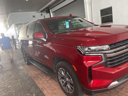 Cherry Red Tintcoat 2021 Chevrolet Suburban LT