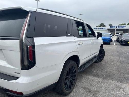 Crystal White Tri-Coat 2021 Cadillac Escalade Sport Platinum
