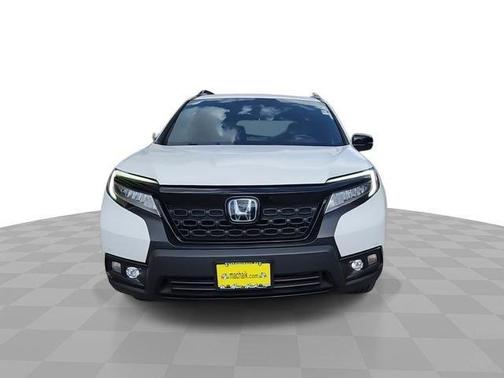 White 2021 Honda Passport Elite