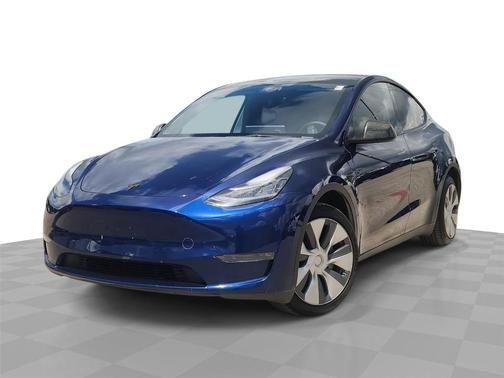 Blue 2023 Tesla Model Y Long Range