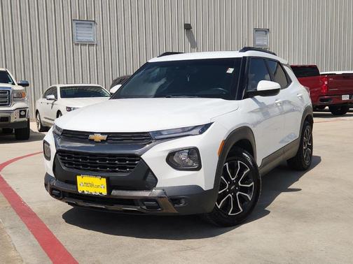 Summit White 2021 Chevrolet Trailblazer ACTIV
