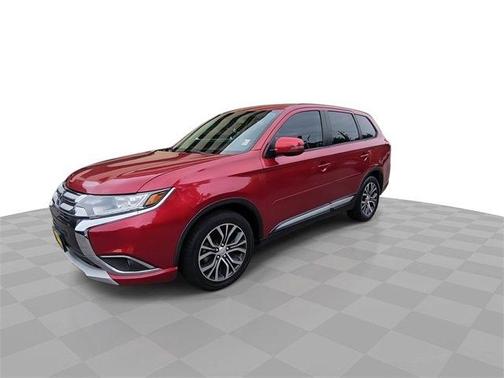 2016 Mitsubishi Outlander SE