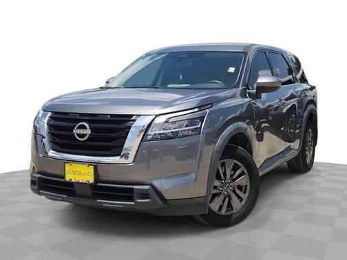 Gun Metallic 2022 Nissan Pathfinder S