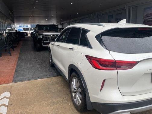 Majestic White 2020 INFINITI QX50 Luxe