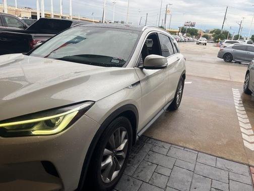 Majestic White 2020 INFINITI QX50 Luxe