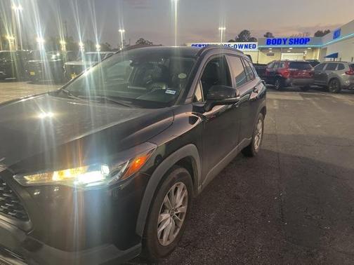 2022 Toyota Corolla Cross LE