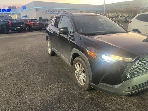 2022 Toyota Corolla Cross LE