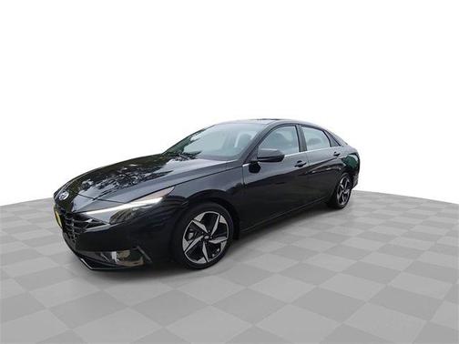 2022 Hyundai ELANTRA HEV Limited