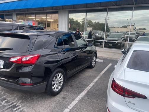2021 Chevrolet Equinox LS
